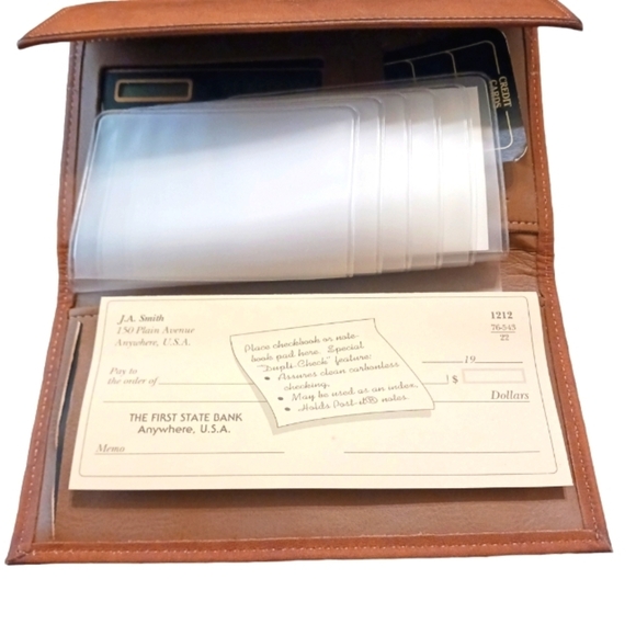 Vintage NWOT AMITY Vintage Cowhide Women's Tri-fold Wallet - Picture 9 of 12